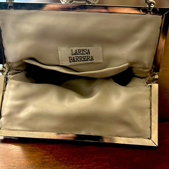 Ladies sequined and mesh evening bag by Larisa Barrera. - Picture 6 of 6